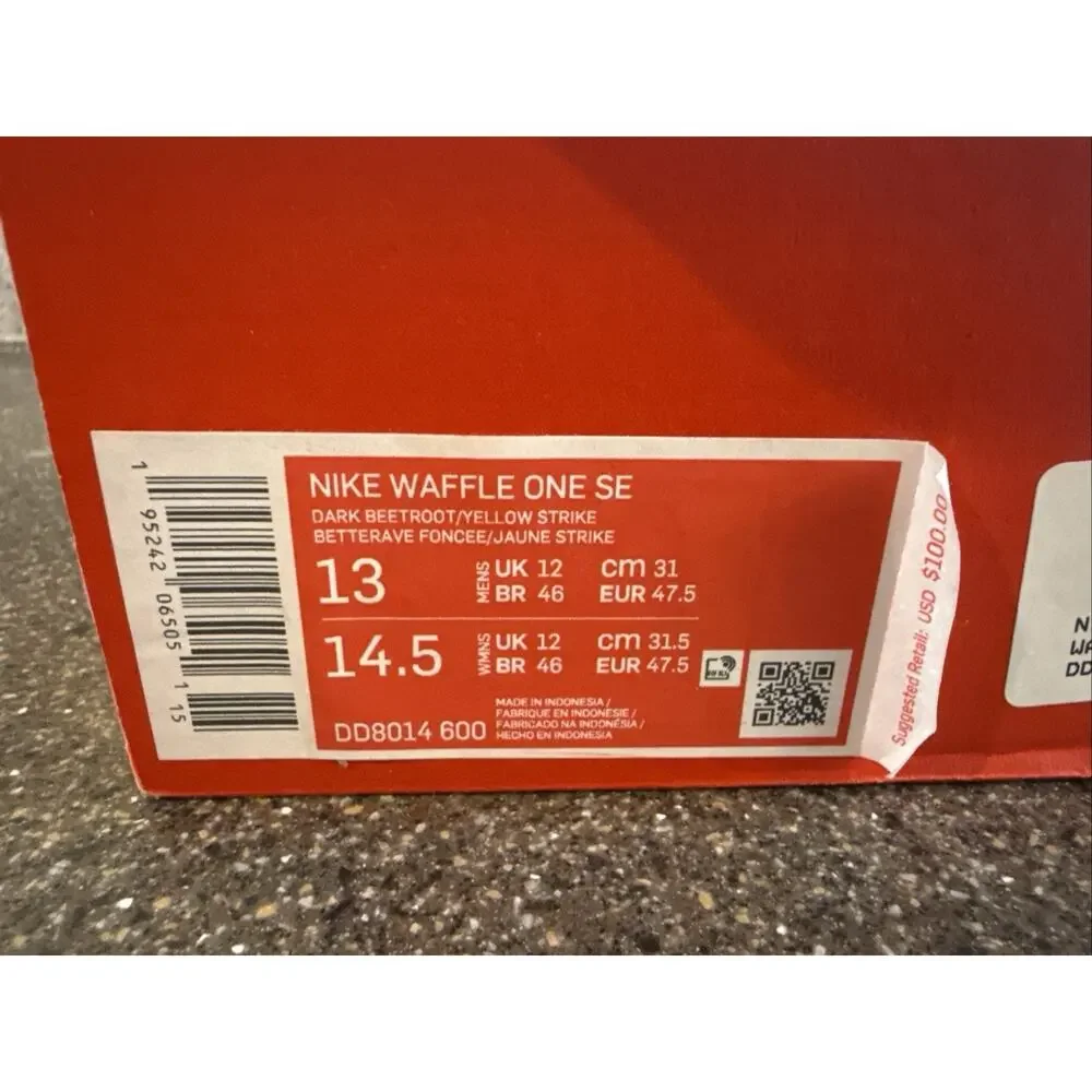 Size 13 Nike Waffle One SE Running Shoes Dark Beetroot DD8014-600